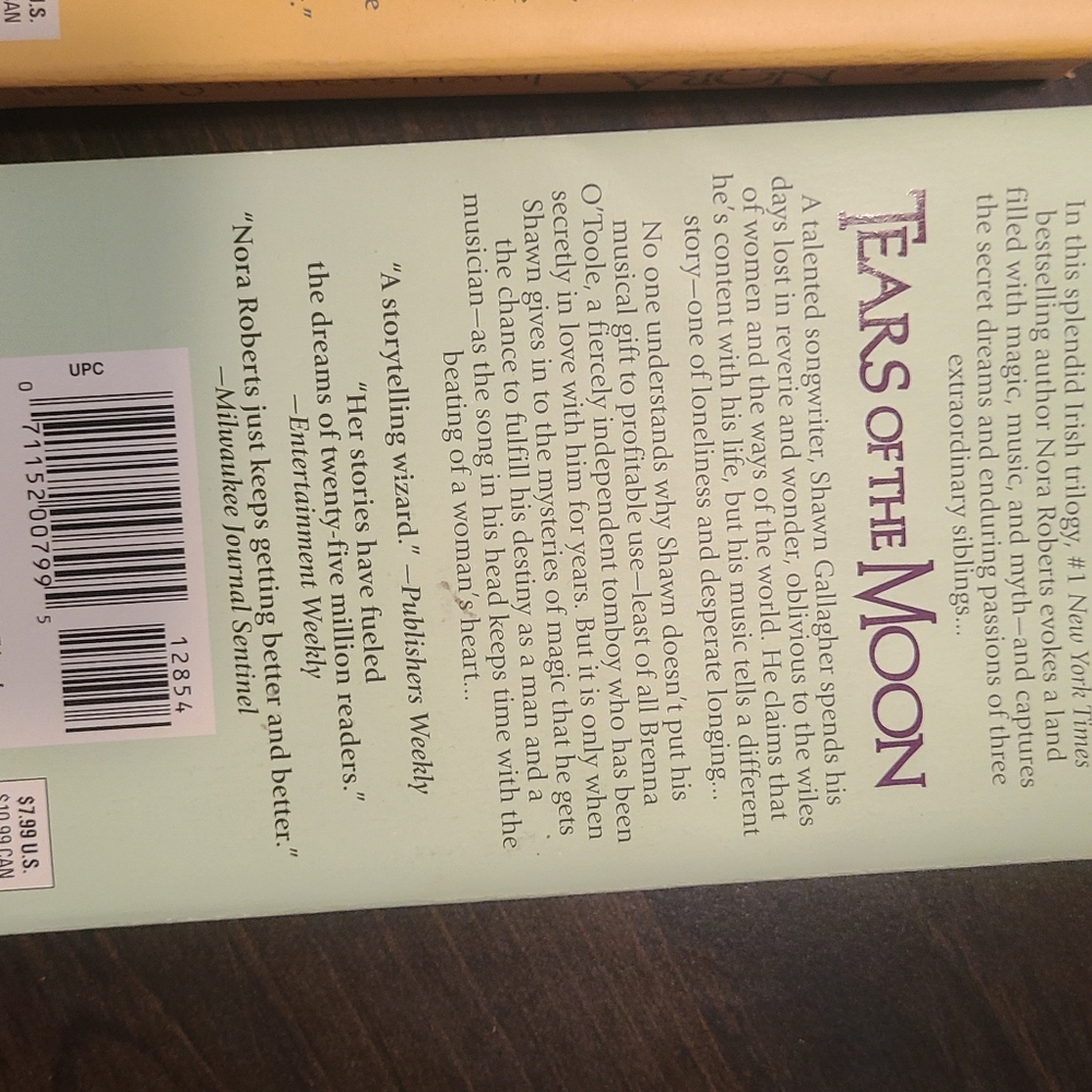 ❤️NORA ROBERTS trilogy - Picture 4 of 6